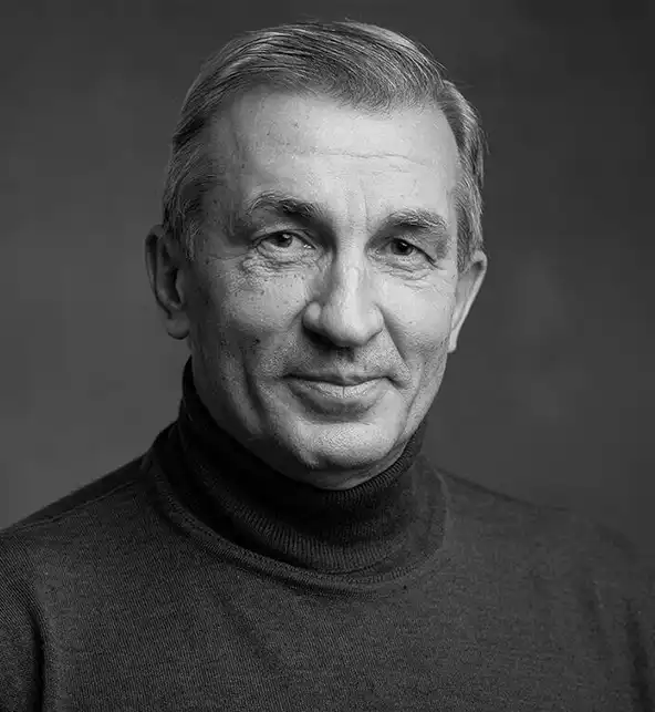 Александр Андриенко